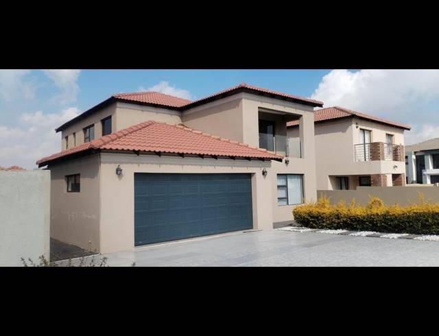 4 BEDROOM HOUSE FOR SALE IN WILDTUIN PARK